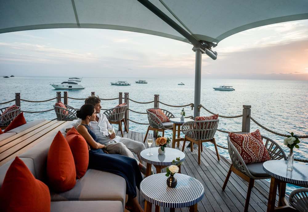 Sunset Bar at InterContinental Maldives Maamunagau Resort by IHG thumbnail 3